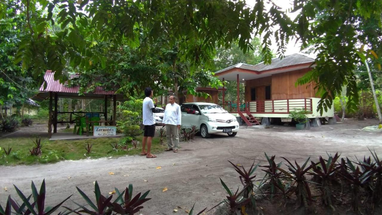 Sathean Bernadeth Cottage Kei מראה חיצוני תמונה